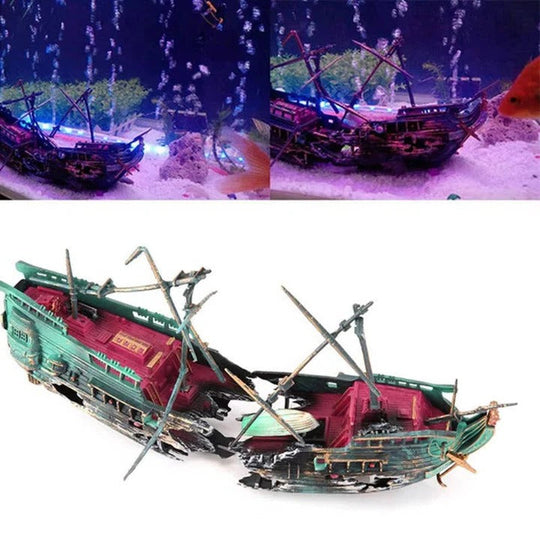 Aquarium Decoration with Sunken Boat and Realistic Design