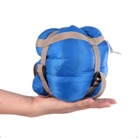Camping Sleeping Bag with Waterproof Design and Lightweight Fabric