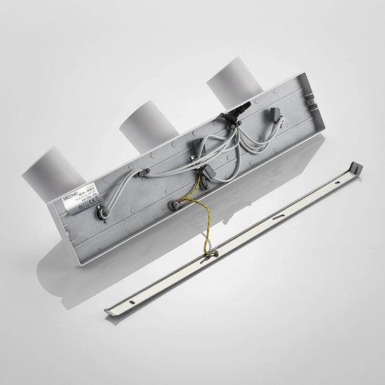 Ceiling Light Fixture with Adjustable Spotlights and Modern Style