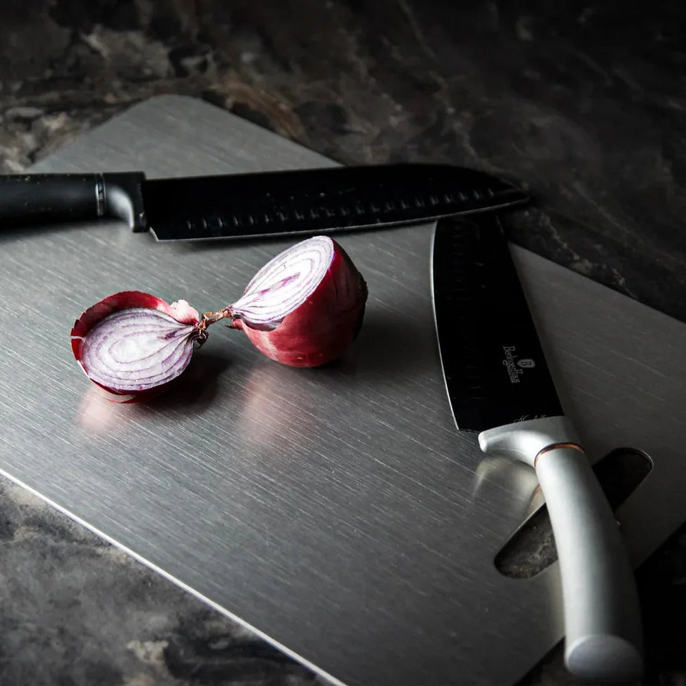 Chopping Board with Titanium Surface and Non-Porous Design
