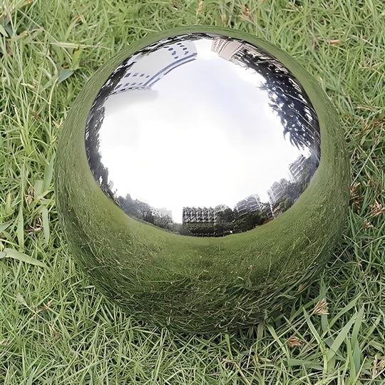 Garden Decor with Stainless Steel Balls and Reflective Finish
