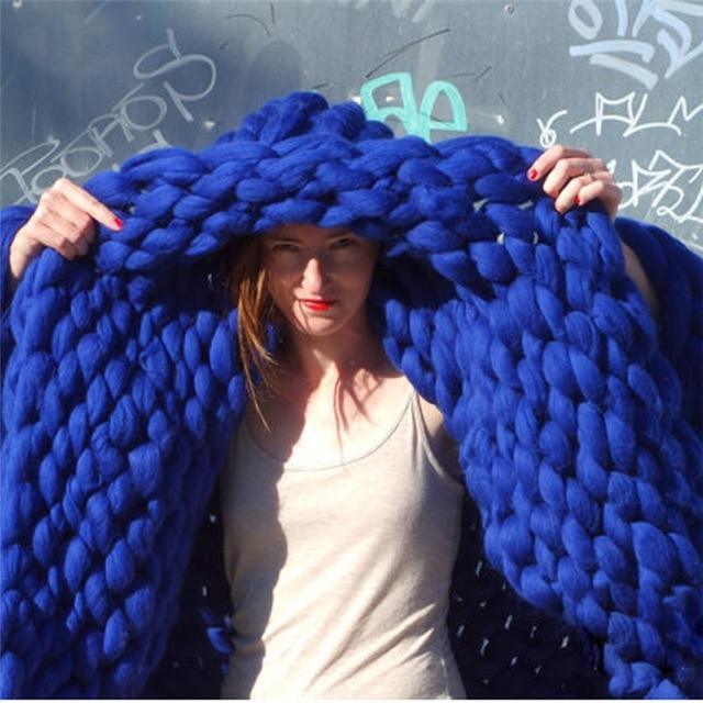Knit Blanket with Soft Fabric and Decorative Style