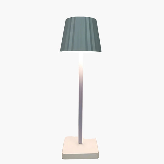 Lamp with Cordless Design and Touch Control