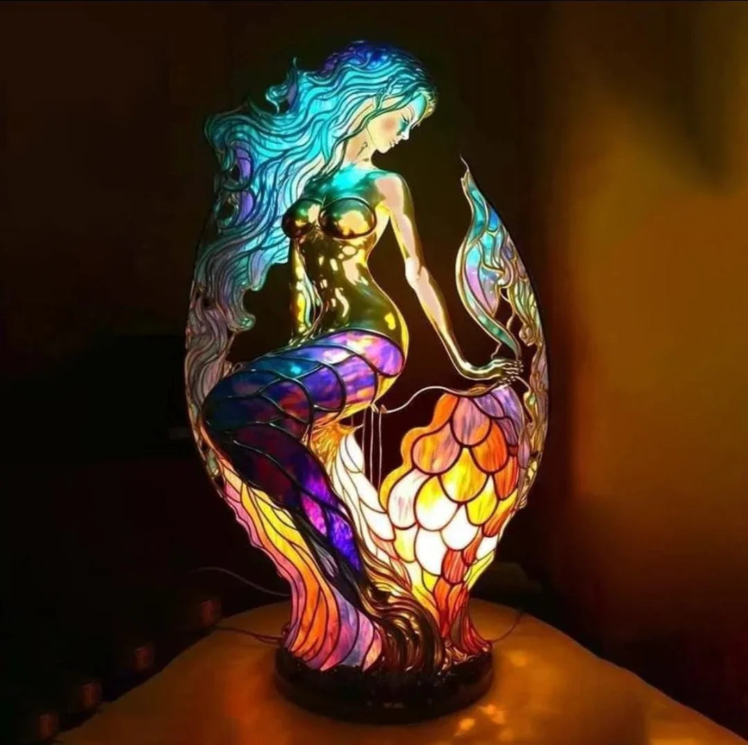 Lamp with Stained Glass and Animal Design