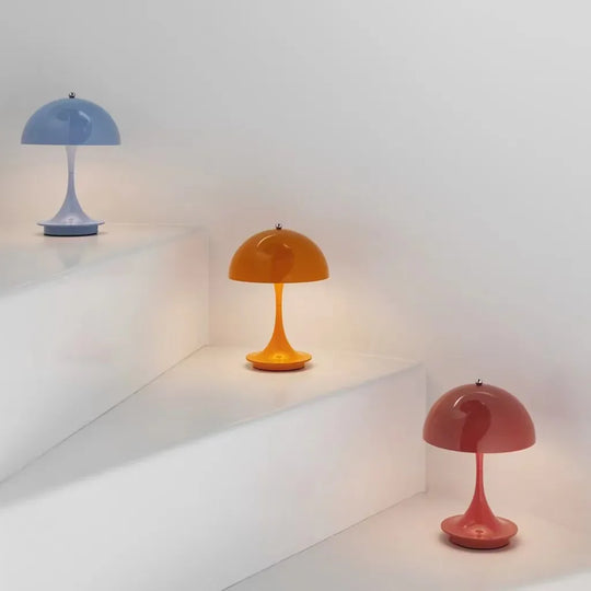 Lamp with Wireless LED and Rechargeable Battery