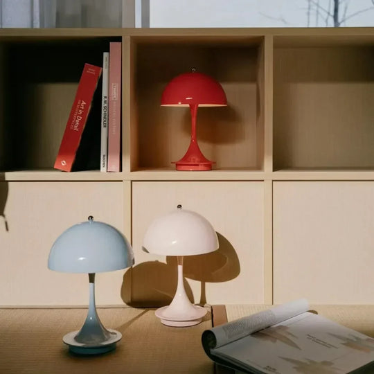 Lamp with Wireless LED and Rechargeable Battery