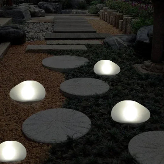 Landscape Lights with Solar Power and Modern Design