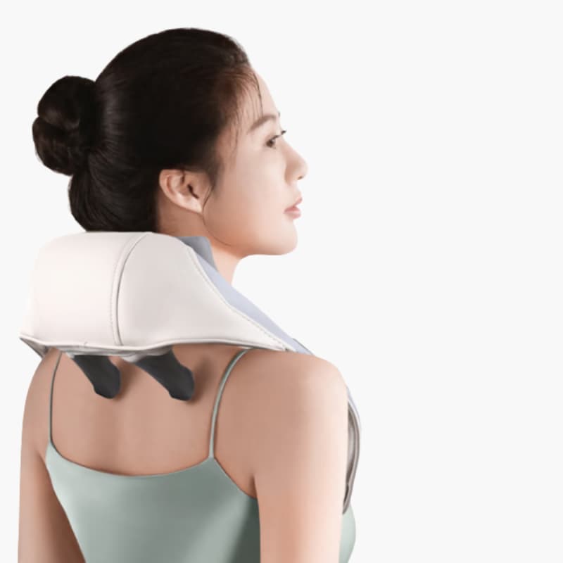 Massager with Heat Therapy and Adjustable Settings