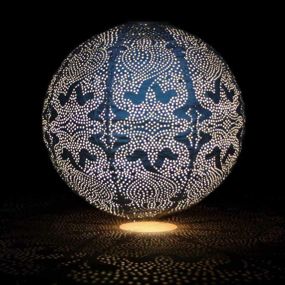 Outdoor Lantern with Solar Power and Globe Design