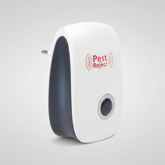 Pest Control Device with Ultrasonic Technology and Squirrel Deterrent