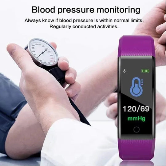 Smart Watch with Fitness Tracking and Heart Rate Monitor