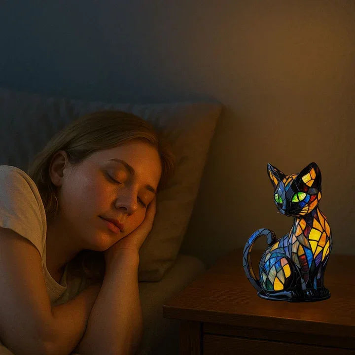 Table Lamp with Stained Glass Design and Bedside Functionality