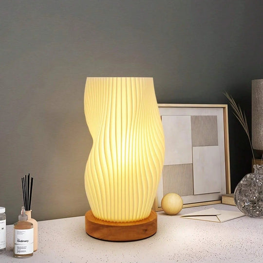 Table Lamp with USB Power and Dimmable Light