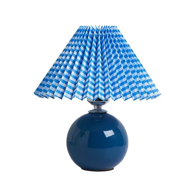 Table Lamp with Vintage Design and Bedside Use