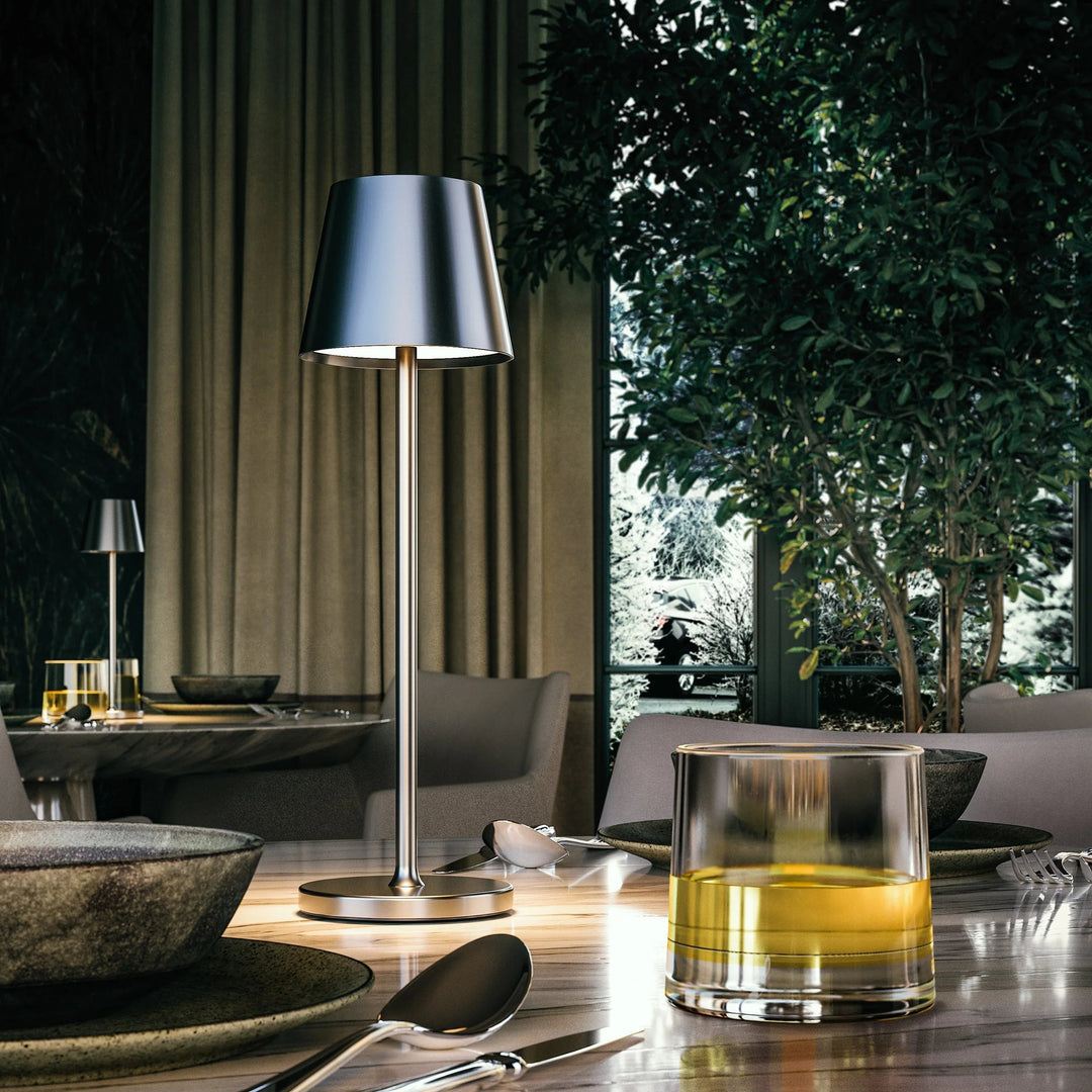 Table Lamp with Wireless Design and Dimmable LED