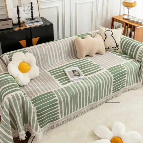 Throw Blanket with Scandinavian Design and Tassel Edge