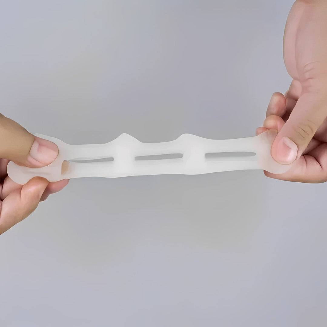 Toe Splint with Silicone Separator and Comfort Design