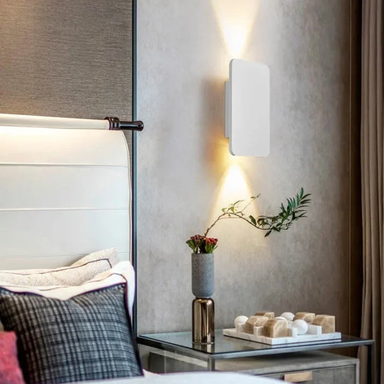 Wall Lamp with Modern Design and Rectangular Shape